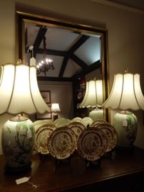 CHINA & ANTIQUES CHINESE CERAMIC LAMP