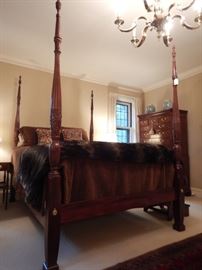 4 POSTER BED