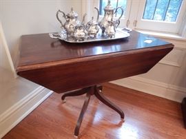 DROP LEAF TABLE AND TEA SET