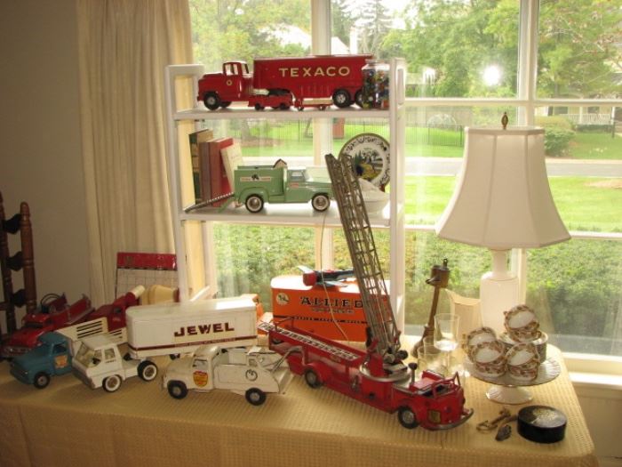 Vintage Tin Litho & Die Cast trucks including Texaco, Deerfield Fire Dept, Jewel Delivery and more