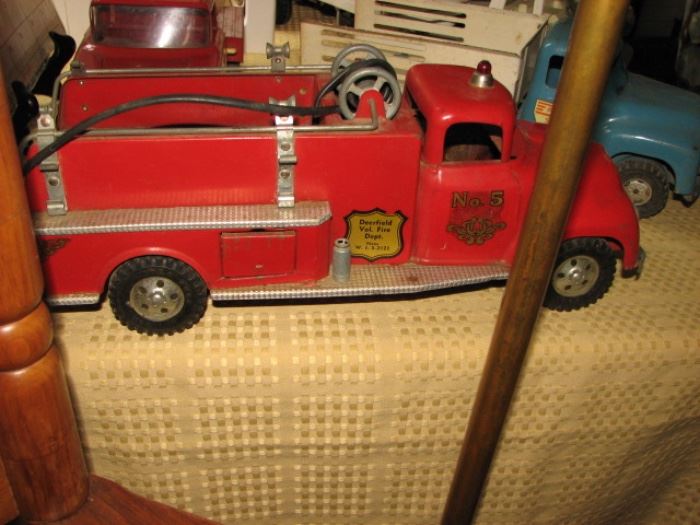 Deerfield, IL fire truck