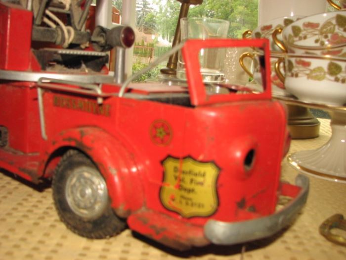 Vintage Tin Litho & Die Cast trucks - Deerfield, IL