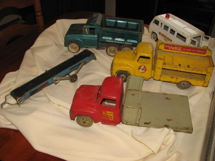 Vintage Tin Litho & Die Cast trucks 