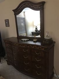 Matching dresser for Queen bedroom set with matching mirror