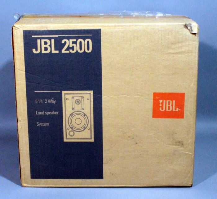 JBL 2500 Bookshelf Speakers In Original Box