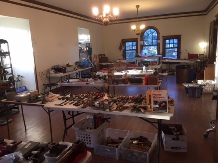 Overview of the tool department in the 3rd floor ballroom. We thank Patrick H. for staging the various tool stations, and Louis E. for help with pricing.  