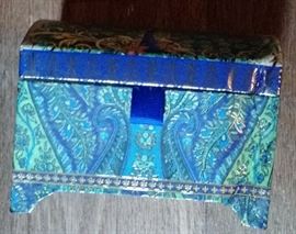 small peacock detail trinket box