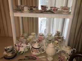 Tea cup and tea pot collection
