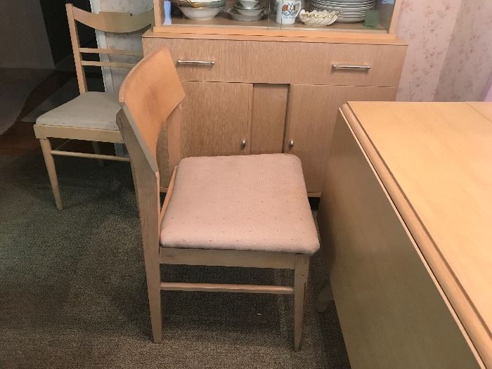 One of 4 retro chairs for table