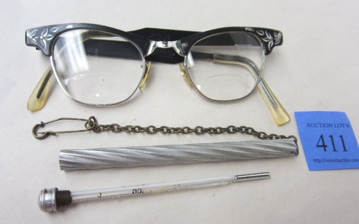  PAIR OF 1950'S EYEGLASSES AND ALUMINUM CASED THERMOMETER, USED 
