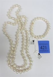 FRESH WATER PEARL 32" 8-9 MM NECKLACE AND 7" 7-9MM PEARL BRACELET 
