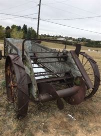 antique manure spreader