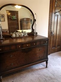 3 of 4 piece Bedroom set, dresser with mirror