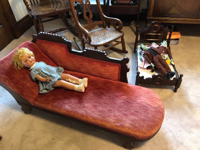 Vintage child’s chaise lounge