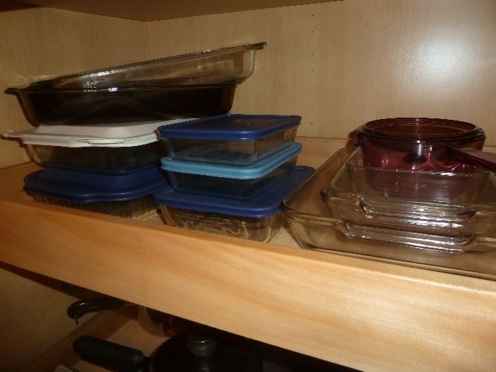 pyrex  covered dishes