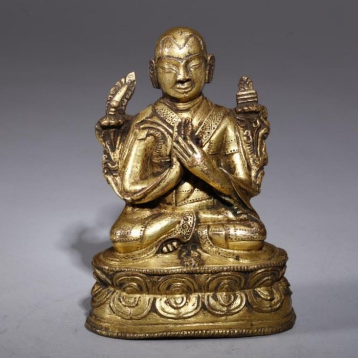 Chinese Tibetan gilt copper lama, 16th c.