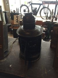 VINTAGE LANTERN 