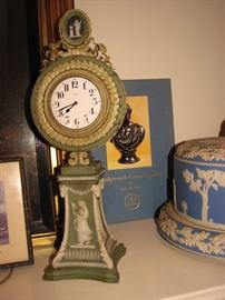 vintage wedgwood mantle clock