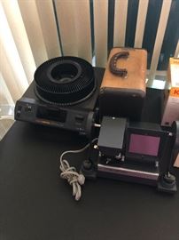 ANTIQUE AND VINTAGE PROJECTORS, REEL TO REELS ,  VIEW MASTER,  VIEW MASTER PROJECTOR,  SLIDE PROJECTOR 