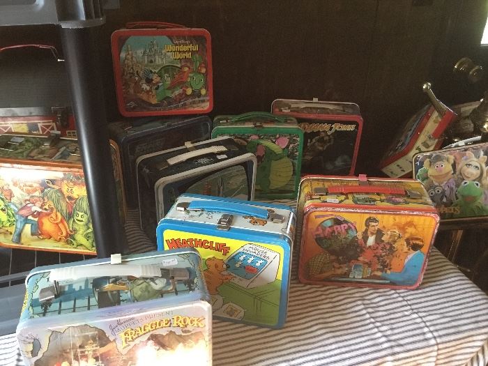 Lunch boxes 