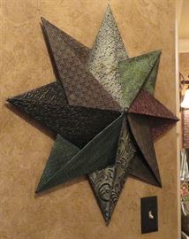 Metal pinwheel decor