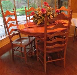 Table & chairs
