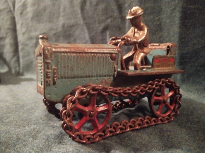 Awesome Arcadia toy tractor