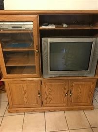 Entertainment center