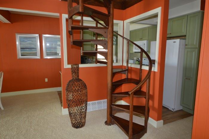 Elegant spiral staircase