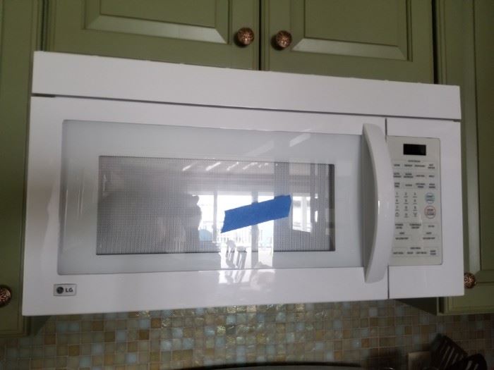 LG microwave oven; mfg 8/11