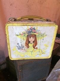 Metal lunchbox