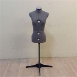 Adjustable Mannequin