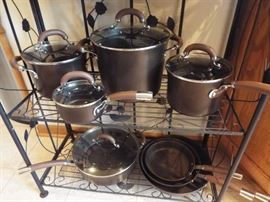 Circulon 13 piece cookware set