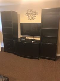 Middle console is 47" w, 26" d, 28" h;                                              Shelves are each 24" w, 16" d, 76" h
Workbench brand -- needs some touchup. Asking $60