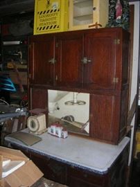 Nice vintage Hoosier cabinet
