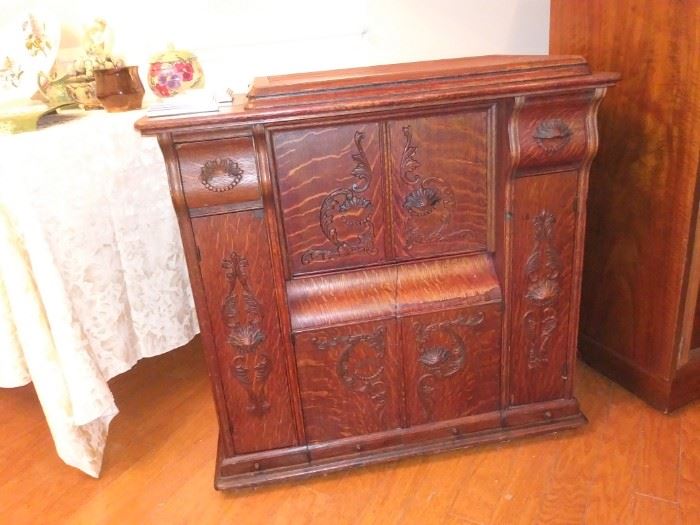 Antique Tiger Oak Sewing Machine Cabinet