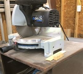 Delta Shopmaster 10" Miter Saw Model 36-20 Type I