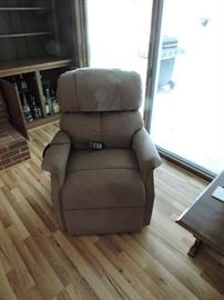 Golden power lift chair