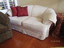 THERE ARE 2 OF THESE LOVE SEATS