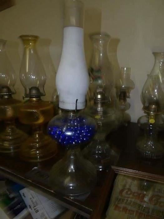 Kerosene Lamp with marbles in base