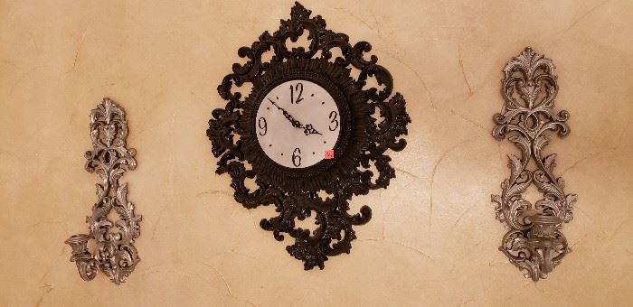 wall clock and accents vintage