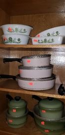 vintage pyrex cast iron pots pans serving dishes