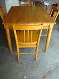 Oak Table/4 Chairs