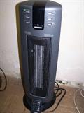 DeLonghi ceramic heater with remote