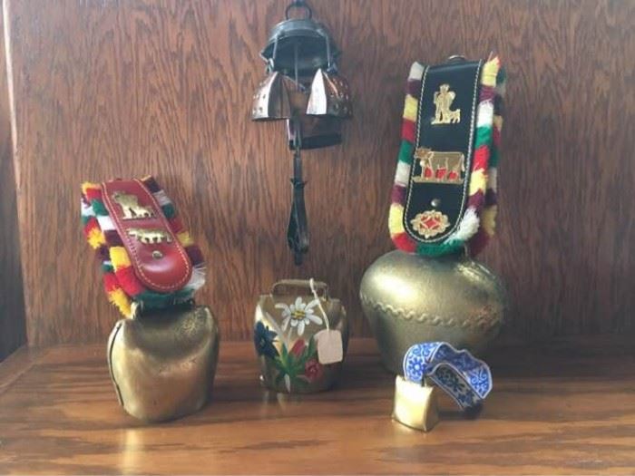 Assorted Swiss Bells and Wind Chime https://ctbids.com/#!/description/share/56291