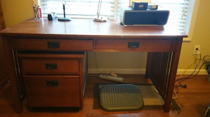 Desk And Matching Filing Cabinet On Wheels