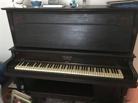 Herbert Cabinet Grand Piano