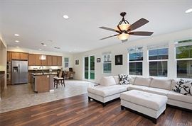 Sofa w/matching ottoman