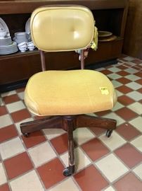 Vintage 4 Point Office Chair