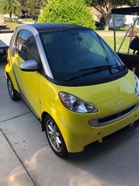 Mercedes smart car